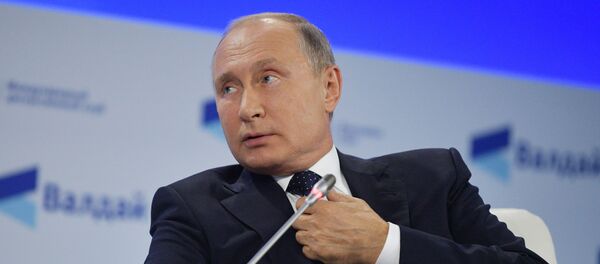 Президент РФ В. Путин принял участие в заседании клуба Валдай Президент РФ В. Путин принял участие в заседании клуба Валдай - Sputnik Lietuva