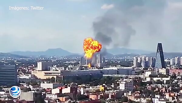 На алкогольной фабрике в Мексике прогремел взрыв - Sputnik Литва