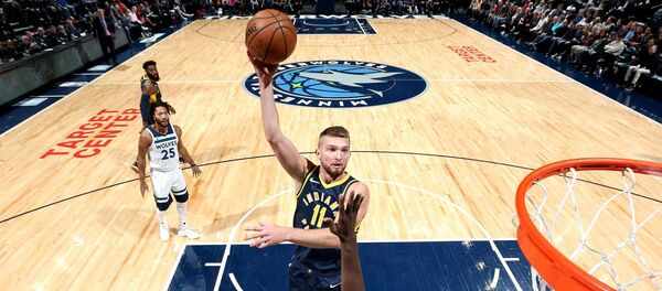 Мощный данк Домантаса Сабониса - Sputnik Литва