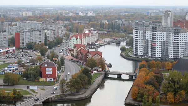 Вид на новый городской район Рыбная деревня на берегу реки Преголи в городе Калининграде - Sputnik Литва
