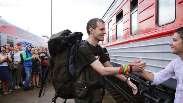 Участников программы Миссия Сибирь провожают на железно-дорожной станции в Вильнюсе - Sputnik Lietuva