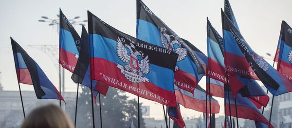 Акция Выбор Донбасса в Донецке, архивное фото - Sputnik Литва