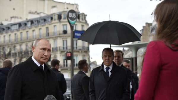 Vladimiras Putinas Paryžiuje - Sputnik Lietuva