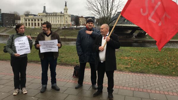 Акция в поддержку депутата Вячеслава Титова - Sputnik Литва