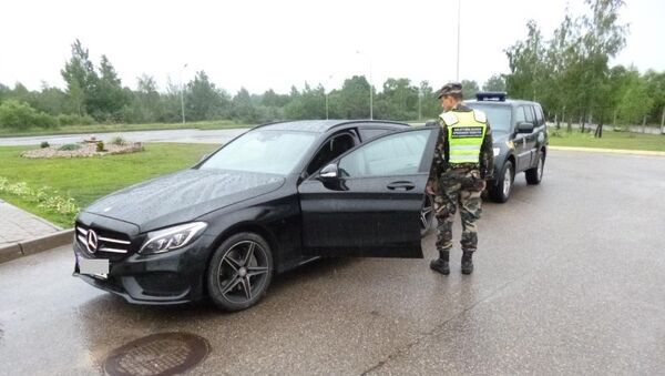 Задержание машины на границе Литвы - Sputnik Литва
