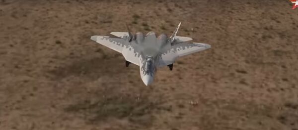 Опубликовано видео синхронной посадки истребителей Су-57 Опубликовано видео синхронной посадки истребителей Су-57 - Sputnik Литва