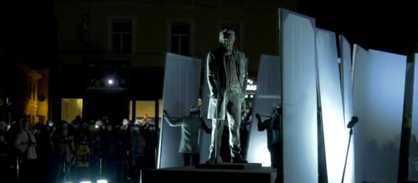 В Вильнюсе открыли скульптуру Йонасу Басанавичюсу В Вильнюсе открыли скульптуру Йонасу Басанавичюсу - Sputnik Литва