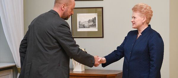 Даля Грибаускайте и Джон Охман - Sputnik Lietuva