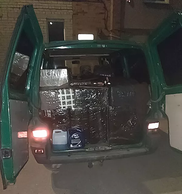 Kaip Lietuvos muitininkai mikroautobusą su kontrabanda vaikėsi Kaip Lietuvos muitininkai mikroautobusą su kontrabanda vaikėsi - Sputnik Lietuva