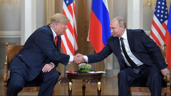 Встреча президента РФ Владимира Путина и президента США Дональда Трампа в Хельсинки - Sputnik Литва