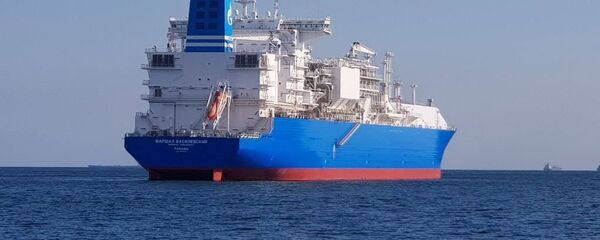 Регазификационное судно Маршал Василевский, архивное фото - Sputnik Литва