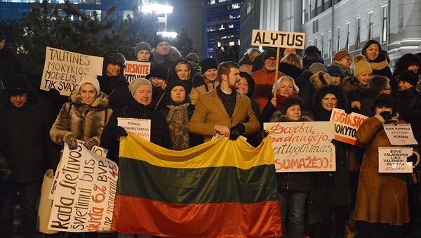 Митинг работников образования и просвещения, 30 ноября 2018 - Sputnik Литва