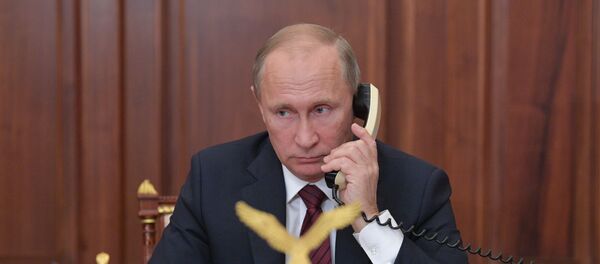 Президент РФ В. Путин провел телефонный разговор с главами ДНР А. Захарченко и ЛНР И. Плотницким - Sputnik Lietuva