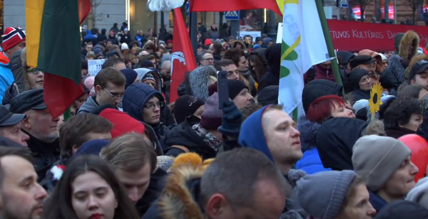 Prie streiko jungiasi beveik 30 mokyklų Prie streiko jungiasi beveik 30 mokyklų - Sputnik Lietuva