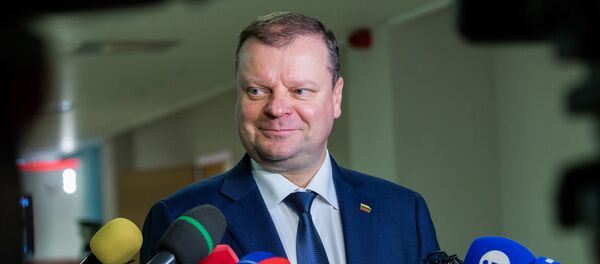Премьер-министр Литвы Саулюс Сквернялис - Sputnik Литва