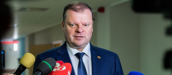 Премьер-министр Литвы Саулюс Сквернялис - Sputnik Литва