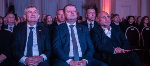 Спикер Сейма Викторас Пранцкетис и премьер-министр Саулюс Сквернялис - Sputnik Литва