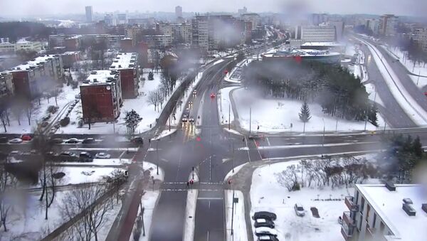За порядком в Вильнюсе следят с помощью дронов - Sputnik Литва