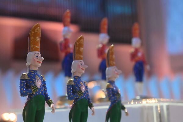 Sputnik наградил финалиста Международного конкурса Щелкунчик Sputnik наградил финалиста Международного конкурса Щелкунчик - Sputnik Литва