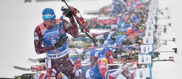 Сборная России по биатлону на кубке мира в Австрии, Антон Шипулин Сборная России по биатлону на кубке мира в Австрии, Антон Шипулин - Sputnik Литва