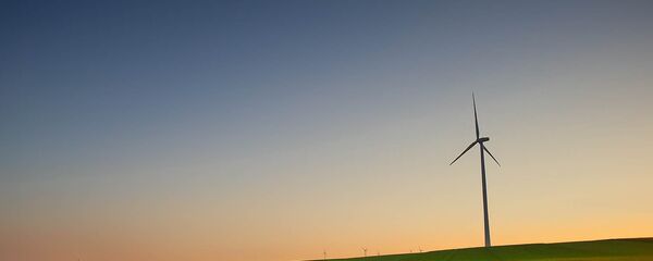 Ветряк в поле Ветряк в поле - Sputnik Литва