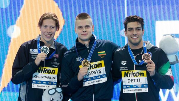 Литовский пловец Данас Рапшис завоевал золотую медаль на чемпионате мира по плаванию в Ханчжоу  - Sputnik Литва
