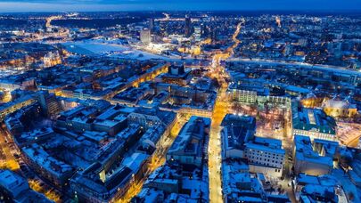 Ночной Вильнюс с птичьего полета, архивное фото