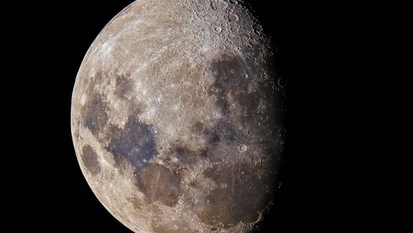 Скрытые цвета Луны, автор Craig Semple. Победа в категории Солнечная система - Sputnik Lietuva