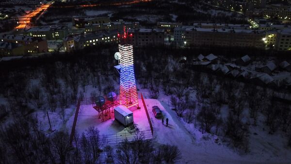 Передающая башня Ура в поселке Видяево Мурманской области - Sputnik Lietuva