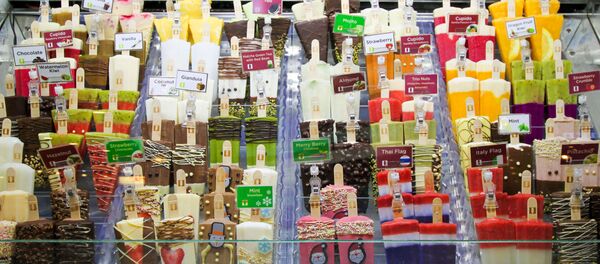 Прилавок холодильный с мороженым Прилавок холодильный с мороженым - Sputnik Lietuva