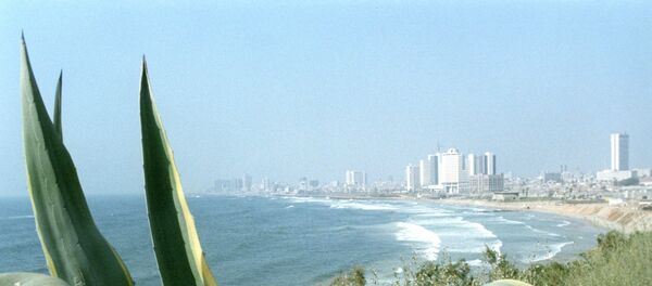 Вид на город Тель-Авив со стороны Средиземного моря. Вид на город Тель-Авив со стороны Средиземного моря. - Sputnik Lietuva