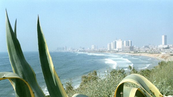 Вид на город Тель-Авив со стороны Средиземного моря. - Sputnik Lietuva