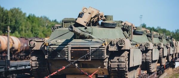 Военная техника JAV прибывает в Литву, архивное фото - Sputnik Литва