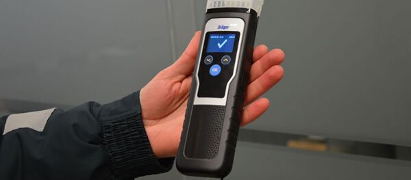 Устройство для проверки водителей на трезвость - Sputnik Литва