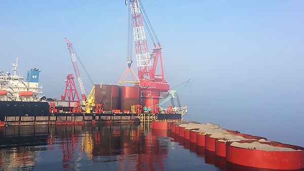 Плавучий терминал СПГ в Калининграде, архивное фото - Sputnik Литва