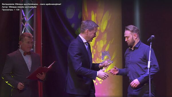 Мэр Вильнюса награждает местных спортсменов - Sputnik Литва