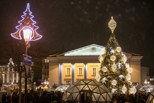 Как прошли рождественские и новогодние праздники в Вильнюсе - Sputnik Литва