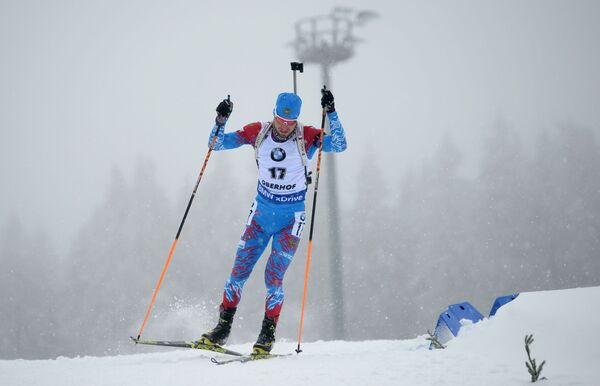 Бьорндален призвал соперников Логинова уважать российского биатлониста Бьорндален призвал соперников Логинова уважать российского биатлониста - Sputnik Литва