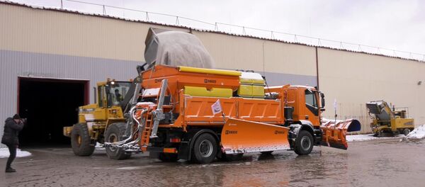 Новая снегоуборочная техника в Вильнюсе Новая снегоуборочная техника в Вильнюсе - Sputnik Lietuva