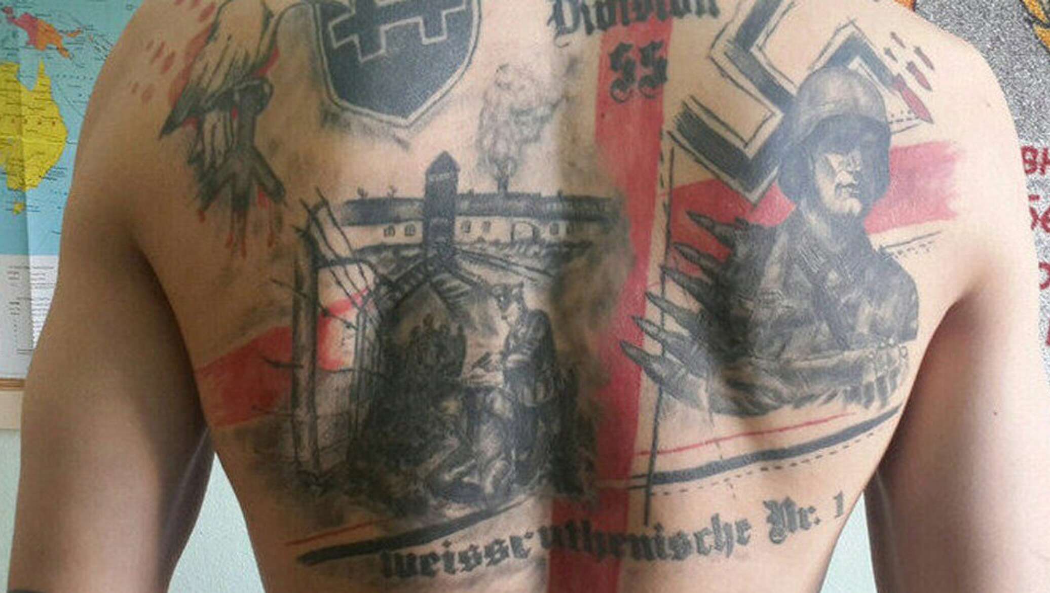 татуировки с нацистской символикой на теле ответственность
