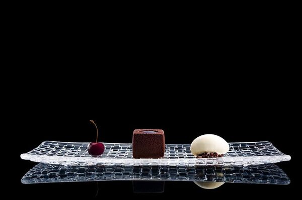 Еда в вильнюсском ресторане Stebuklai - Sputnik Литва