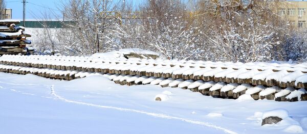 Разобранные рельсы и шпалы железной дороги, архивное фото - Sputnik Литва