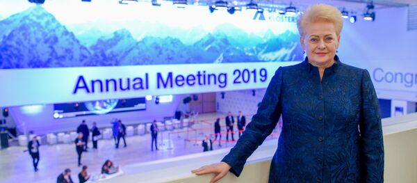 Президент Литвы Даля Грибаускайте в Давосе приняла участие в дискуссии о лидерстве женщин - Sputnik Литва