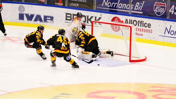 Впечатляющий матч Алишаускаса и новая победа Армалиса - Sputnik Литва