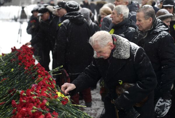 Германия выделит 12 миллионов евро для поддержки блокадников Ленинграда Германия выделит 12 миллионов евро для поддержки блокадников Ленинграда - Sputnik Литва