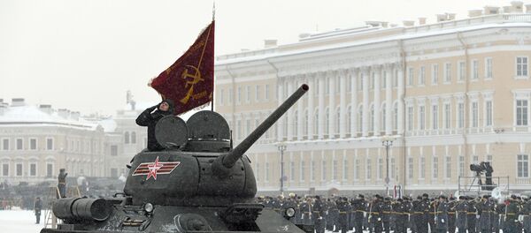 Paradas, skirtas 75-osioms Leningrado blokados nutraukimo metinėms, 2019 metų sausio 27 diena Paradas, skirtas 75-osioms Leningrado blokados nutraukimo metinėms, 2019 metų sausio 27 diena - Sputnik Lietuva