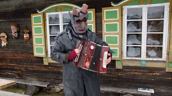 Rumšiškės tradiciškai kviečia į Užgavėnes Rumšiškės tradiciškai kviečia į Užgavėnes - Sputnik Lietuva
