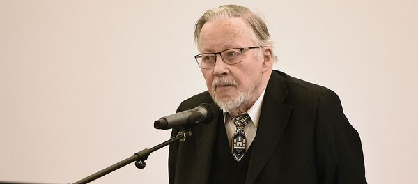 Vytautas Landsbergis, archyvinė nuotrauka Vytautas Landsbergis, archyvinė nuotrauka - Sputnik Lietuva