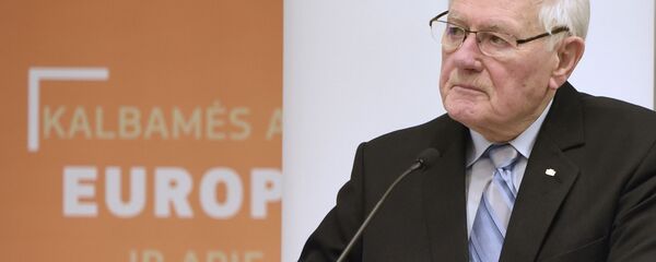 Валдас Адамкус, архивное фото Валдас Адамкус, архивное фото - Sputnik Lietuva