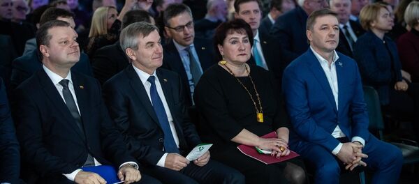 Члены правящей партии на съезде Союза крестьян и зеленых Литвы (СКЗЛ), архивное фото - Sputnik Литва